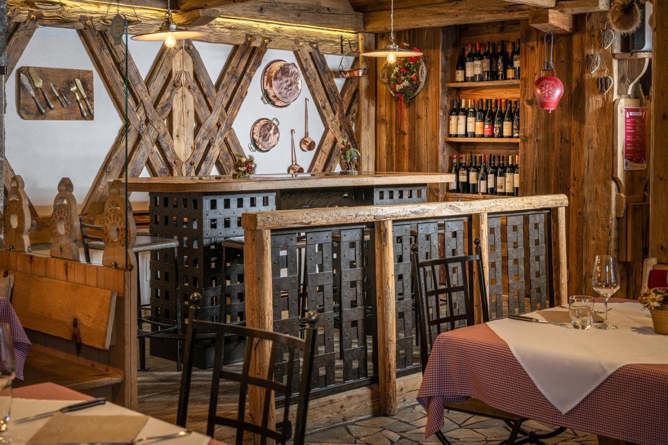 Garni Ladin Hotel Vigo di Fassa Luaran gambar