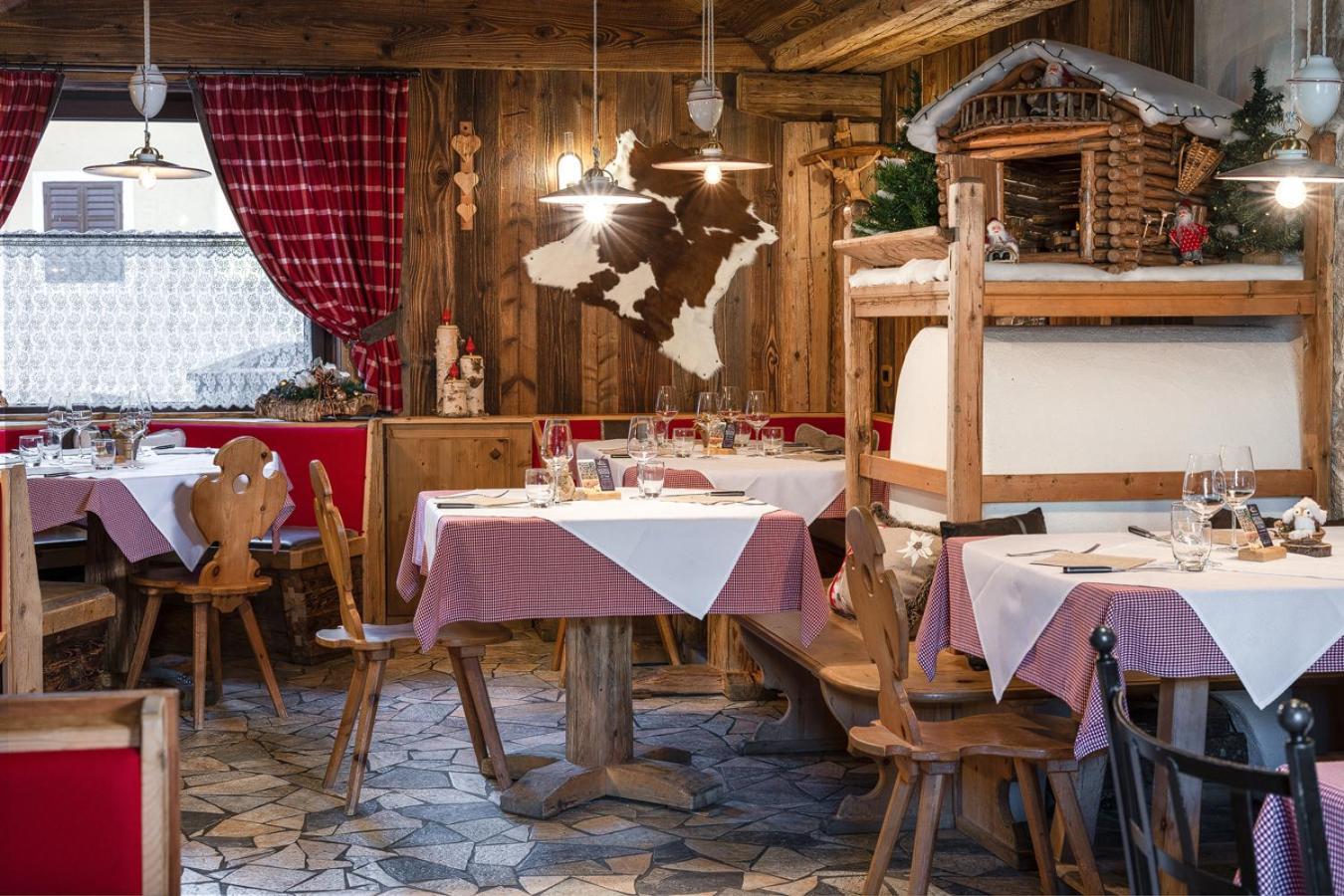 Garni Ladin Hotel Vigo di Fassa Luaran gambar