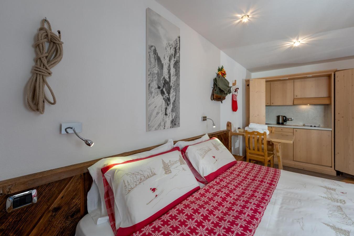 Garni Ladin Hotel Vigo di Fassa Luaran gambar