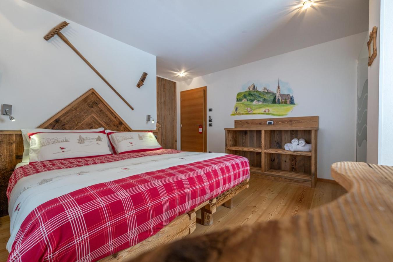 Garni Ladin Hotel Vigo di Fassa Luaran gambar