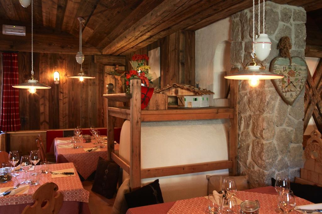 Garni Ladin Hotel Vigo di Fassa Luaran gambar